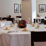 Kent Hotel 4*