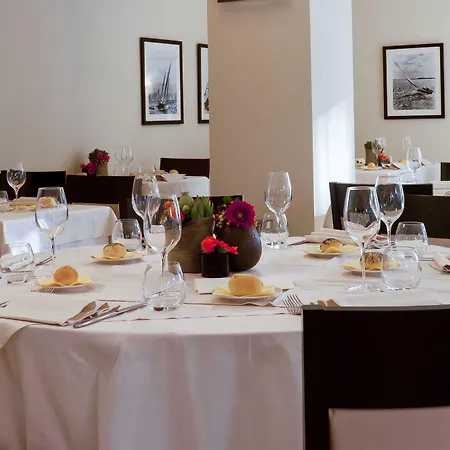 Kent Hotel 4*