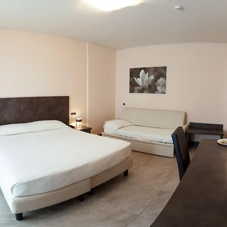 Kent Milano Marittima