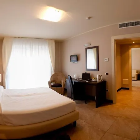Hotel Kent Milano Marittima