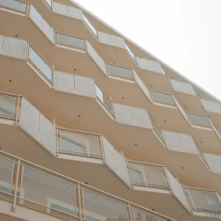 Ξενοδοχείο Kent 4*